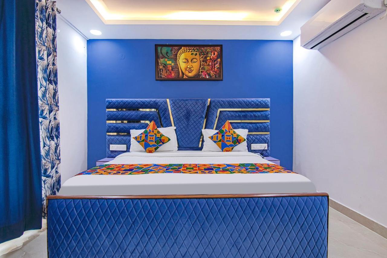 Fabhotel Satyam International Noida Exterior photo